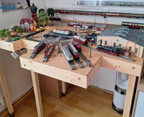 Anlage in U-Form im Bau